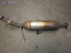 Used Exhaust middle silencer Toyota Avensis (T27) 2.2 16V D-4D-F 180 Price € 175,00 Margin scheme offered by Autobedrijf Brooks