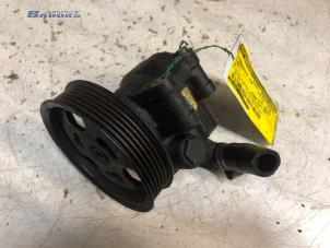 Used Power steering pump Ford Ka I 1.3i Price € 15,00 Margin scheme offered by Autobedrijf Brooks