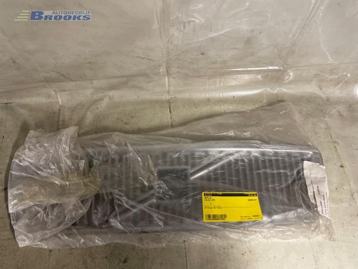 Nowe Grill Volvo S70 Cena € 36,30 Z VAT oferowane przez Autobedrijf Brooks