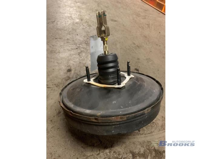 Servo frein d'un Subaru Impreza 1995