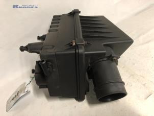 Usagé Boîtier filtre à air Ford Focus 1 Wagon 1.6 16V Prix € 20,00 Règlement à la marge proposé par Autobedrijf Brooks