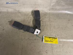 Used Rear seatbelt buckle, centre Kia Cerato 1.5 CRDi 16V Price € 5,00 Margin scheme offered by Autobedrijf Brooks