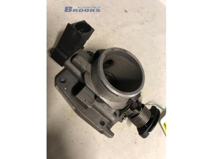 Gebrauchte Drosselklappengehäuse Ford Ka I 1.3i Preis € 15,00 Margenregelung angeboten von Autobedrijf Brooks