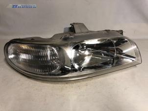 Used Headlight, right Chevrolet Nubira Wagon (J100) 1.6 16V Price € 10,00 Margin scheme offered by Autobedrijf Brooks