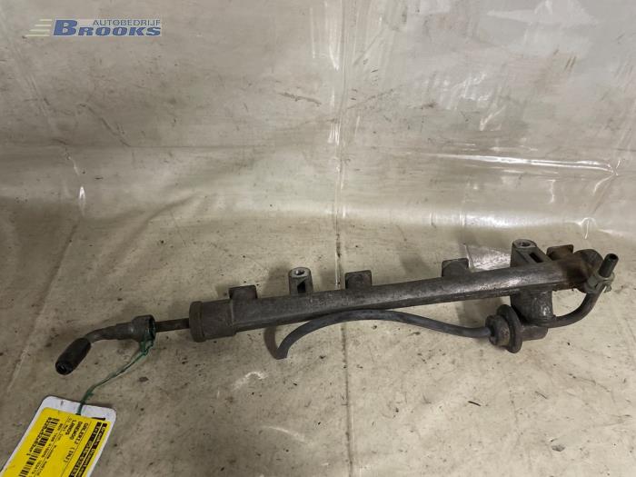 Usagé Système d'injection Daewoo Lanos (TA/TF08/48/86) 1.5 Prix € 10,00 Règlement à la marge proposé par Autobedrijf Brooks
