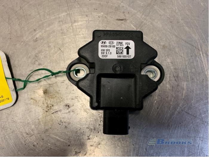 Begagnade Esp Duo-sensor Hyundai i30 (FD) 1.4 CVVT 16V Pris € 50,00 Marginaltabell erbjuds av Autobedrijf Brooks