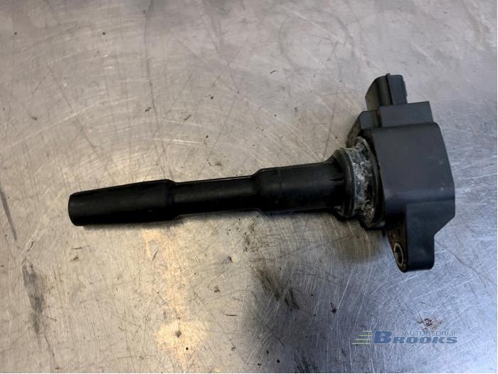 Usagé Bobine Renault Clio IV Estate/Grandtour (7R) 0.9 Energy TCE 12V Prix € 10,00 Règlement à la marge proposé par Autobedrijf Brooks