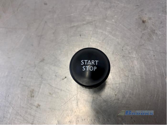 Start/stop switch from a Renault Clio IV Estate/Grandtour (7R) 0.9 Energy TCE 12V 2014
