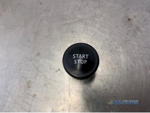 Used Start/stop switch Renault Clio IV Estate/Grandtour (7R) 0.9 Energy TCE 12V Price € 10,00 Margin scheme offered by Autobedrijf Brooks