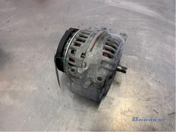 Begagnade Dynamo Audi TT (8J3) Pris € 15,00 Marginaltabell erbjuds av Autobedrijf Brooks