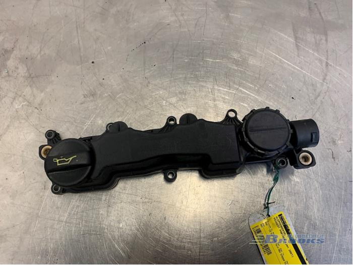 Gebrauchte Ventildeckel Peugeot Partner 1.6 HDI 75 Preis € 25,00 Margenregelung angeboten von Autobedrijf Brooks