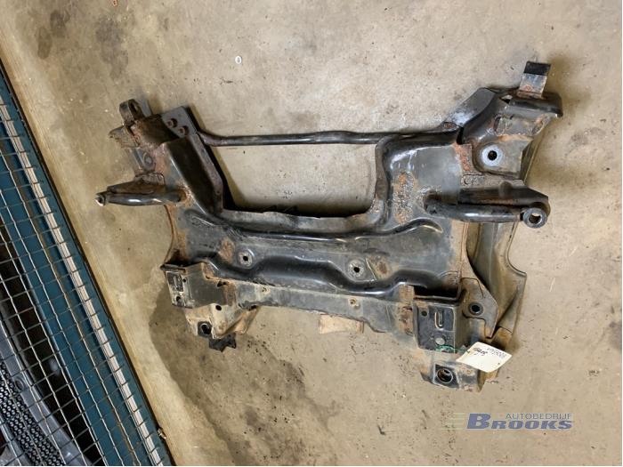 Begagnade Underram Peugeot 207/207+ (WA/WC/WM) 1.4 16V VTi Pris € 45,00 Marginaltabell erbjuds av Autobedrijf Brooks