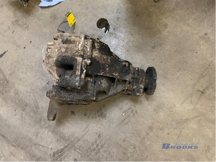 Gebrauchte Differential hinten Mercedes ML I (163) 270 2.7 CDI 20V Preis € 175,00 Margenregelung angeboten von Autobedrijf Brooks