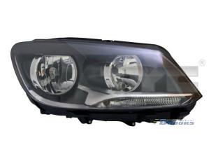 Nowe Reflektor prawy Volkswagen Caddy III (2KA,2KH,2CA,2CH) Cena na żądanie oferowane przez Autobedrijf Brooks