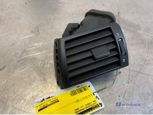 Used Dashboard vent BMW 3 serie Touring (E46/3) 320i 24V Price € 15,00 Margin scheme offered by Autobedrijf Brooks