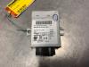 Central door locking module from a BMW 3 serie Touring (E46/3) 320i 24V 2005