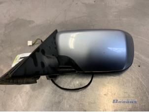Used Wing mirror, left BMW 3 serie Touring (E46/3) 320i 24V Price € 30,00 Margin scheme offered by Autobedrijf Brooks
