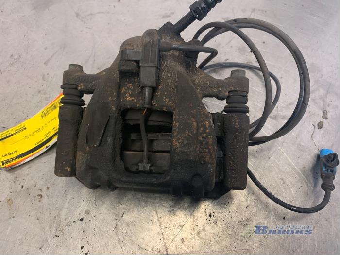 Gebrauchte Bremszange links hinten Volkswagen Crafter 2.0 TDI 16V Preis € 25,00 Margenregelung angeboten von Autobedrijf Brooks