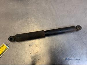 Used Rear shock absorber, right Volkswagen Crafter 2.0 TDI 16V Price € 30,00 Margin scheme offered by Autobedrijf Brooks