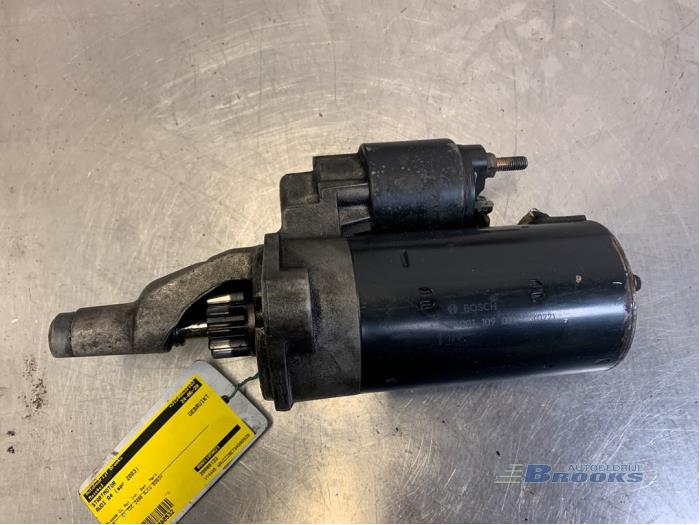 Begagnade Startmotor Audi A4 Avant Quattro (B6) 2.5 TDI V6 24V Pris € 15,00 Marginaltabell erbjuds av Autobedrijf Brooks