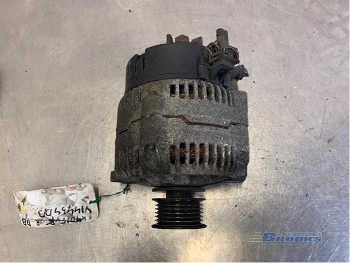 Begagnade Dynamo Seat Cordoba Vario (6K5) 1.4i Pris € 20,00 Marginaltabell erbjuds av Autobedrijf Brooks