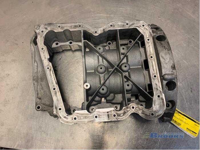 Gebrauchte Ölwanne Renault Scénic II (JM) 2.0 dCi 16V 150 Preis € 100,00 Margenregelung angeboten von Autobedrijf Brooks