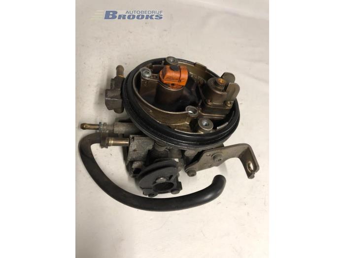 Carburettor from a Fiat Punto I (176) 55 1.1 1997