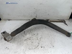 Used Front wishbone, left Peugeot 406 Break (8E/F) 1.8 16V Price € 10,00 Margin scheme offered by Autobedrijf Brooks