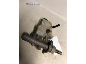 Used Brake pump Citroen C5 I Berline (DC) 2.0 HDi 110 Price € 20,00 Margin scheme offered by Autobedrijf Brooks