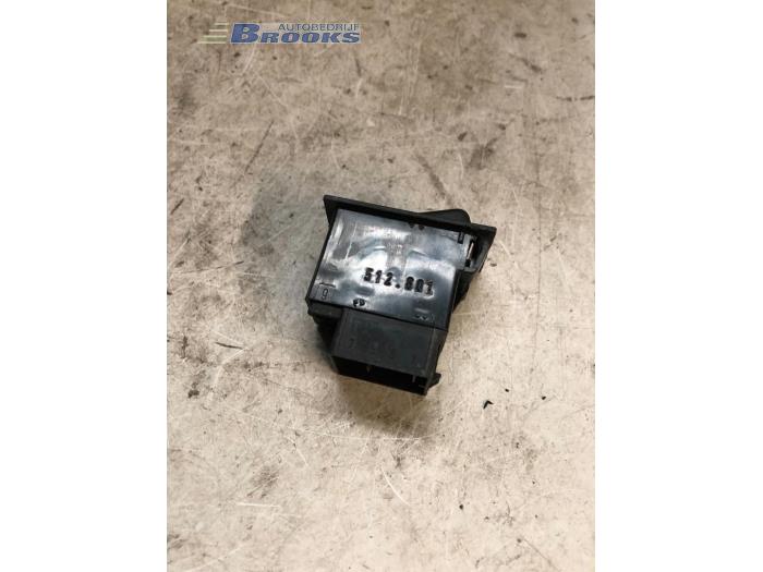 Nebelscheinwerfer Schalter van een Iveco New Daily I/II 35.10 Turbo 1997