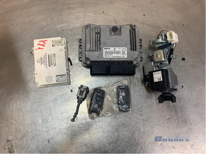 Used Ignition lock + computer Suzuki SX4 (EY/GY) 1.9 DDiS Price € 150,00 Margin scheme offered by Autobedrijf Brooks