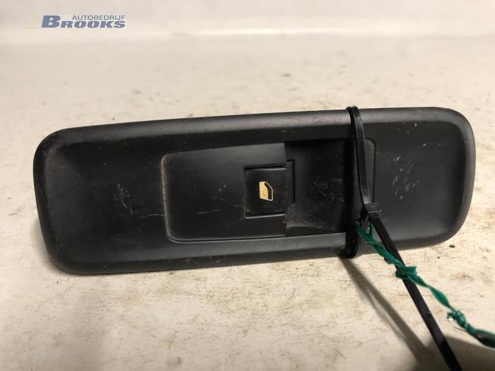 Glove box of car – 115615