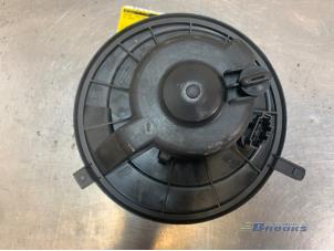 Used Heating and ventilation fan motor Volkswagen Caddy III (2KA,2KH,2CA,2CH) 2.0 SDI Price € 15,00 Margin scheme offered by Autobedrijf Brooks