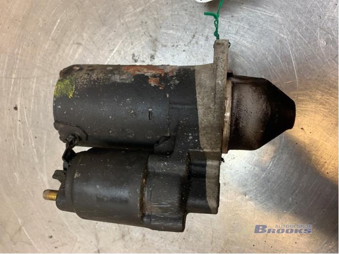 Begagnade Startmotor Opel Corsa B (73/78/79) 1.0i 12V Pris € 20,00 Marginaltabell erbjuds av Autobedrijf Brooks