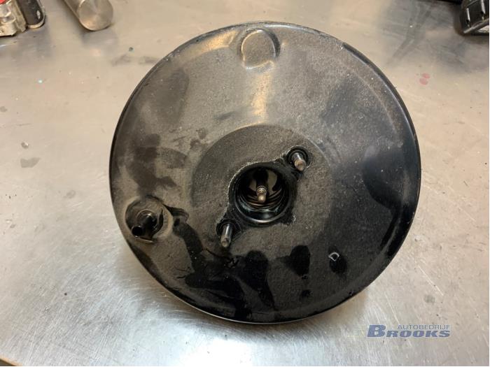 Usagé Servo frein Nissan NV 200 (M20M) 1.5 dCi 90 Prix € 75,00 Règlement à la marge proposé par Autobedrijf Brooks