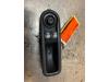 Renault Clio III (BR/CR) 1.5 dCi 85 Electric window switch