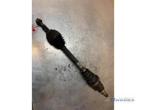 Used Front drive shaft, left Renault Clio III (BR/CR) 1.5 dCi 85 Price € 40,00 Margin scheme offered by Autobedrijf Brooks