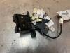 Mazda 3 Sport (BK) 2.0i 16V Mécanique de verrouillage hayon