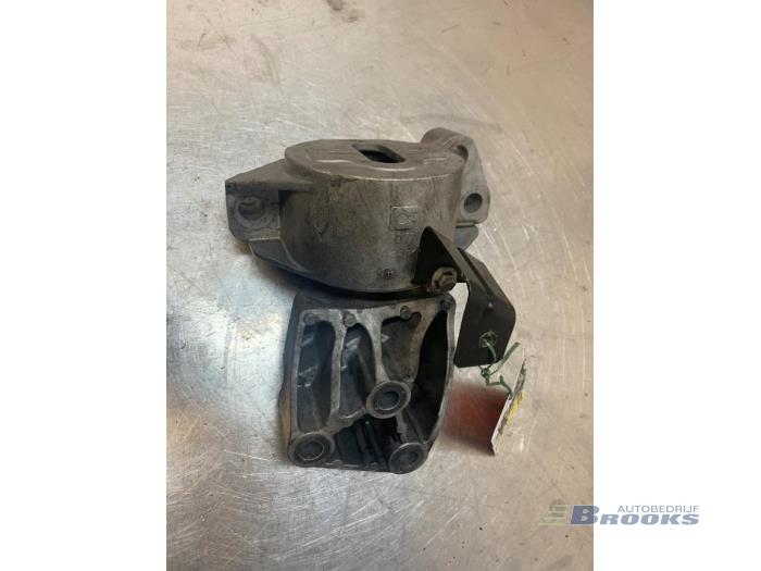 Used Engine mount Fiat 500 (312) 1.3 MJTD 16V Price € 30,00 Margin scheme offered by Autobedrijf Brooks