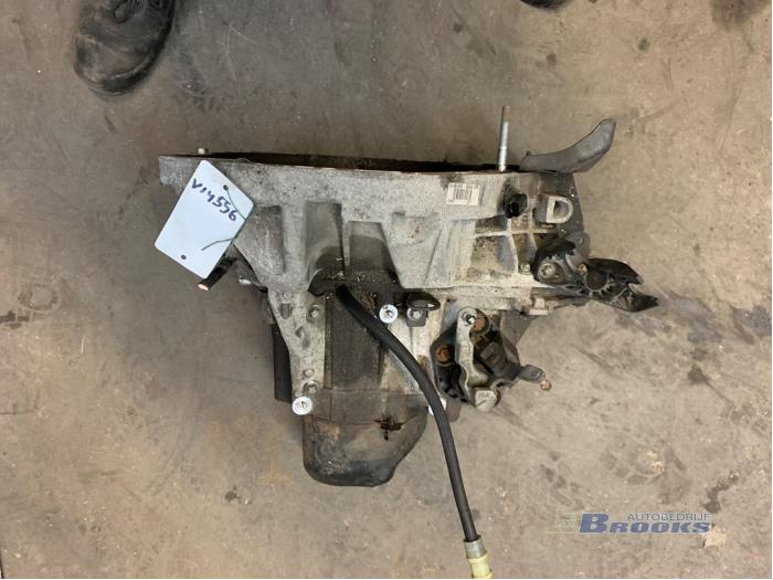 Gebrauchte Getriebe Renault Clio III (BR/CR) 1.5 dCi 85 Preis € 150,00 Margenregelung angeboten von Autobedrijf Brooks