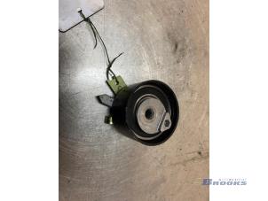 Used Timing belt tensioner Renault Clio III (BR/CR) 1.5 dCi 85 Price € 15,00 Margin scheme offered by Autobedrijf Brooks
