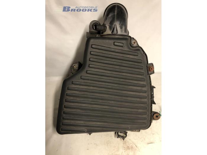 Begagnade Luftfilterhus Chrysler Neon II 2.0 16V LE,SE,CS,Sport Pris € 25,00 Marginaltabell erbjuds av Autobedrijf Brooks