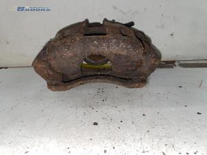 Used Front brake calliper, left Peugeot Expert (222/224) 1.9TD Price € 10,00 Margin scheme offered by Autobedrijf Brooks