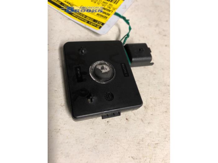 Begagnade Sensor (övriga) Renault Laguna Pris € 15,00 Marginaltabell erbjuds av Autobedrijf Brooks