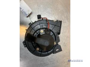Used Heating and ventilation fan motor Opel Combo (Corsa C) 1.7 DI 16V Price € 20,00 Margin scheme offered by Autobedrijf Brooks