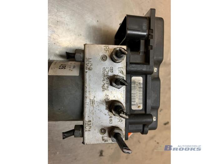 ABS pump from a Fiat Ducato (250)  2010