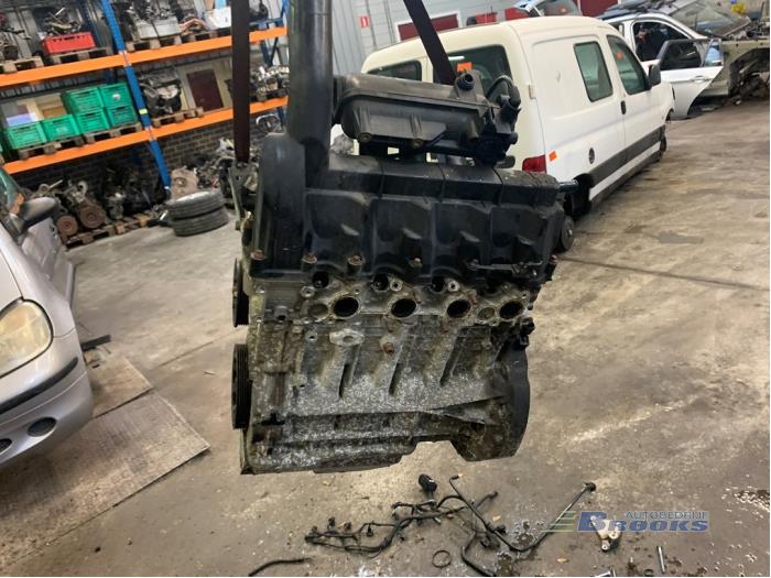 Used Engine Mercedes A (W168) 1.6 A-160 Price € 150,00 Margin scheme offered by Autobedrijf Brooks