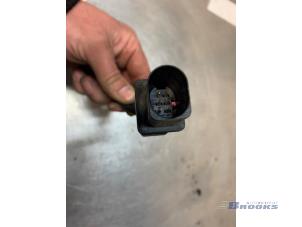 Sonde lambda d'un Volkswagen Caddy III (2KA,2KH,2CA,2CH) 1.9 TDI 2010