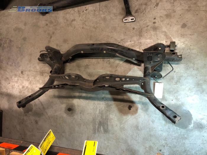 Used Subframe Skoda Octavia Combi (1Z5) 1.9 TDI Price € 62,50 Margin scheme offered by Autobedrijf Brooks