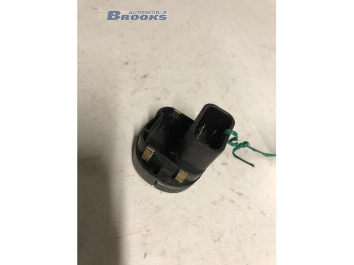 Electric window switch from a Ford Fiesta 1997